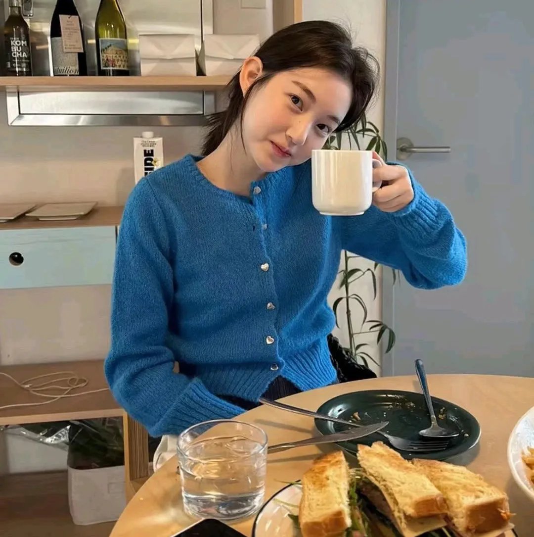 后备箱里的女孩